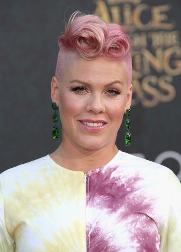 P!nk attends the premiere of Disney's 'Alice Through The Looking Glass at the El Capitan Theatre on May 23, 2016 in Hollywood