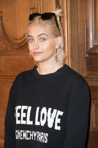 Paris Jackson attends the Givenchy Menswear Fall/Winter 2017-2018 show as part of Paris Fashion Week on January 20, 2017 in Paris, France