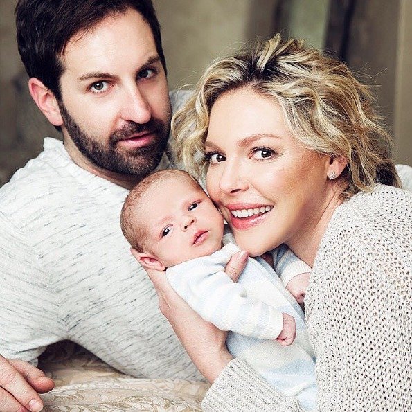 Katherine Heigl and husband Josh Kelley pose with their newborn son, Joshua Bishop Kelley Jr., in a photo posted to Instagram on Jan. 25, 2017