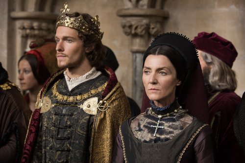 Jacob Collins-Levy as Henry Tudor and Michelle Fairley as Lady Margaret in 'The White Princess'