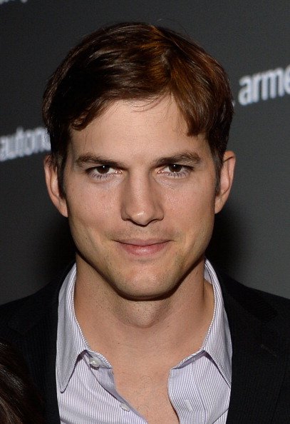 Ashton Kutcher attends the Human Rights Watch Voices For Justice Dinner at The Beverly Hilton Hotel on November 12, 2013 in Beverly Hills, California