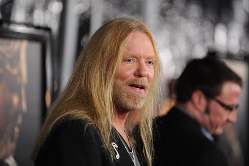 Gregg Allman arrives at the premiere Of Fox Searchlight's 'Crazy Heart' on December 8, 2009 at the Academy of Motion Picture Arts and Sciences in Beverly Hills