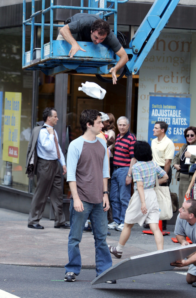 Zach Braff getting a bag dropped on his head on the set of Fast Track.