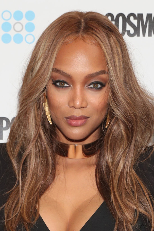 Tyra Banks recently sat down for an interview with BuzzFeed News to talk all things America's Next Top Model, which starts airing again on Jan. 9. And in doing so, she even addressed the now-infamous "We were all rooting for you moment," which has become a staple in many a GIF enthusiast's arsenal.