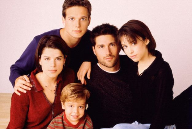 In a press release, Freeform stated the Party of Five reboot "will follow the five Buendias children as they navigate daily life struggles to survive as a family unit after their parents are suddenly deported back to Mexico."