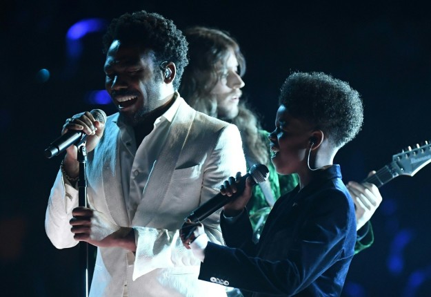 That's right! Old Simba and Young Simba together on the Grammys stage!