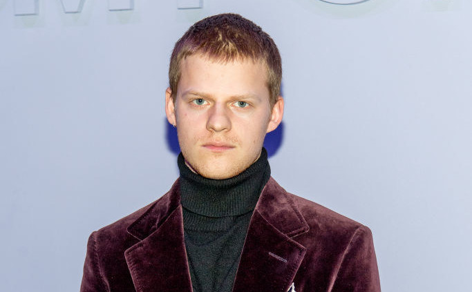 Lucas Hedges will be playing LaBeouf.