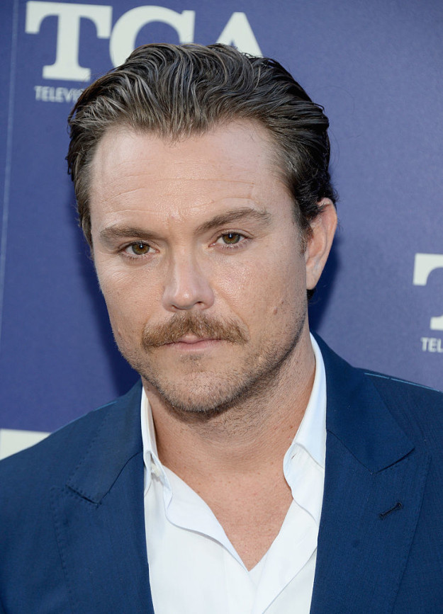 Clayne Crawford, the Det. Riggs to Damon Wayans' Det. Murtaugh on Fox's TV series version of Lethal Weapon, posted a statement on Instagram confirming reports that he was reprimanded for his on-set behavior.